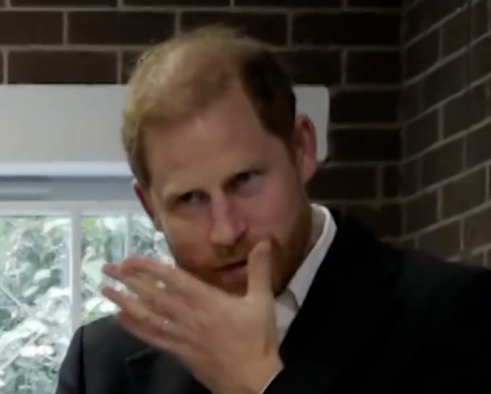 Footage of Harry & Will eating goes viral